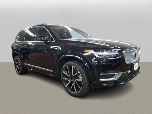 Onyx Black Metallic 2024 Volvo XC90 B6 Plus Bright Theme 7-Seater