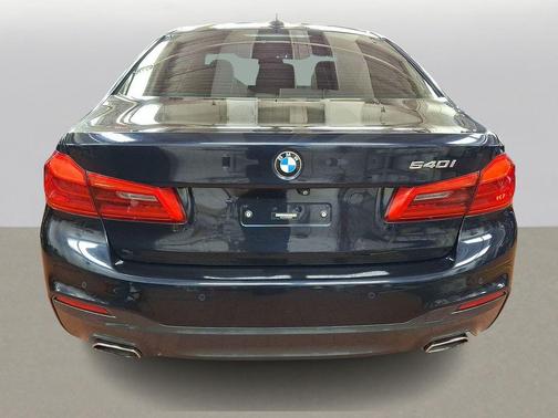 Carbon Black Metallic 2019 BMW 540 xDrive