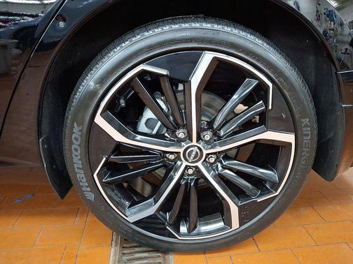 2023 Nissan Altima SR FWD