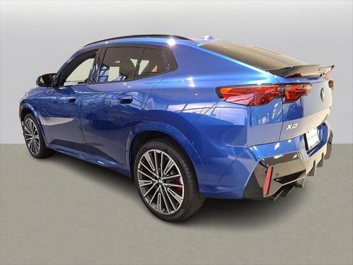 2025 BMW X2 M35i