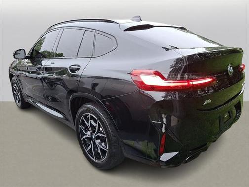 2022 BMW X4 M40i