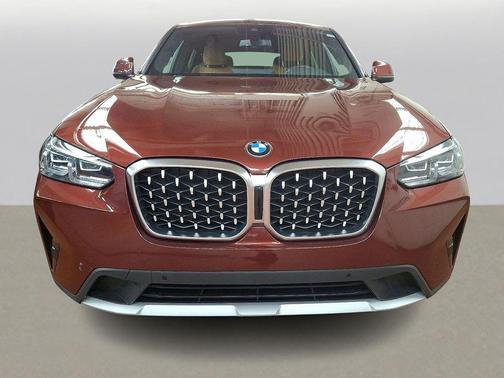 2023 BMW X4 xDrive30i