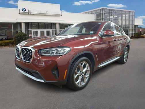 2023 BMW X4 xDrive30i