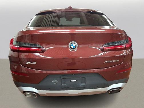 2023 BMW X4 xDrive30i