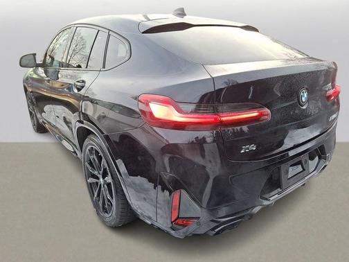 2024 BMW X4 M40i