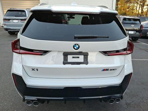 2025 BMW X1 M35i