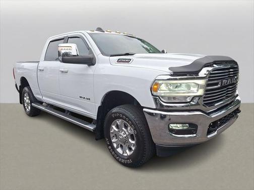2023 RAM 2500 Laramie Crew Cab 4x4 6'4' Box