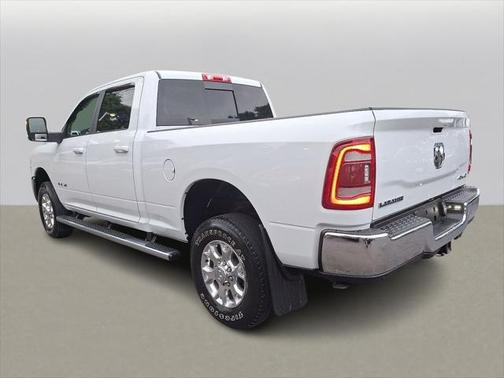 2023 RAM 2500 Laramie Crew Cab 4x4 6'4' Box