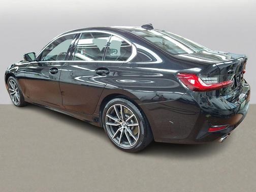 2021 BMW 330 xDrive