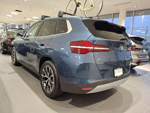 Arctic Race Blue Metallic 2026 BMW X3 30 xDrive
