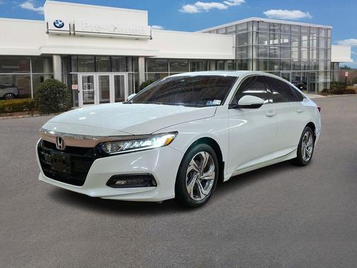 Platinum White Pearl 2019 Honda Accord EX-L