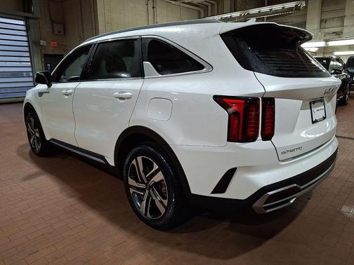 2023 Kia Sorento Hybrid EX