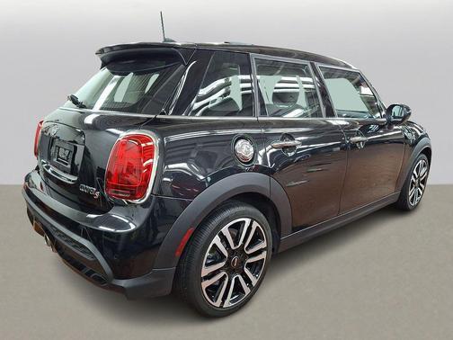 2024 MINI Hardtop Cooper S