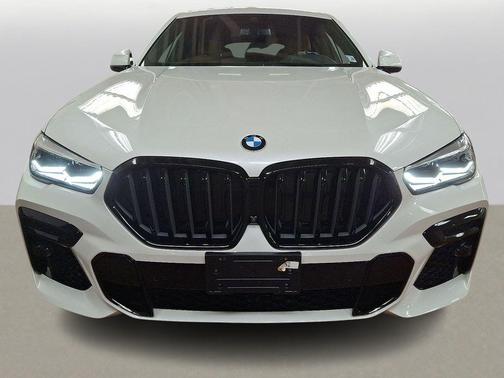 2023 BMW X6 xDrive40i