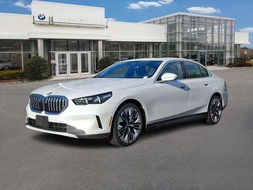 2024 BMW 540 i xDrive