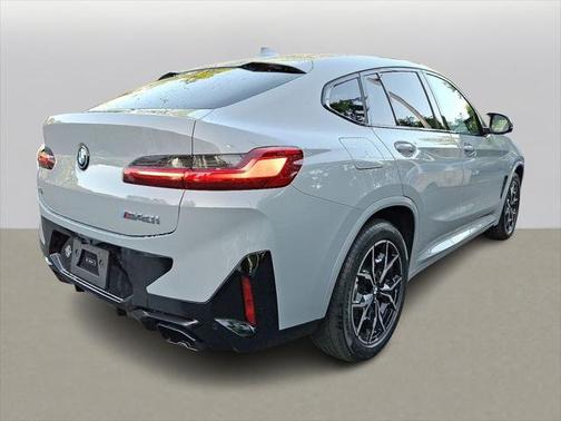 2024 BMW X4 M40i
