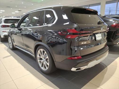 2025 BMW X5 PHEV xDrive50e