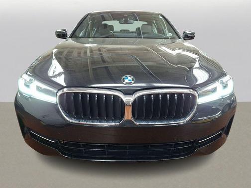 2022 BMW 530 i xDrive