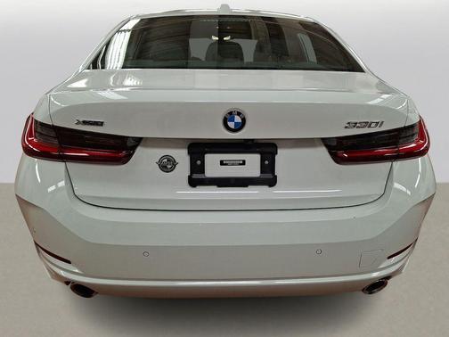 2023 BMW 330 xDrive