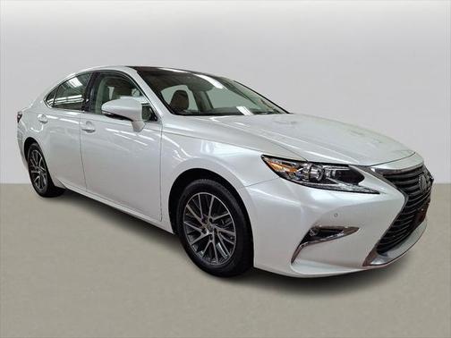 2017 Lexus ES 350 Base