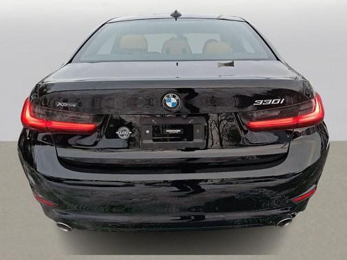 2021 BMW 330 xDrive