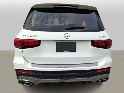 2023 Mercedes-Benz GLB 250 4MATIC