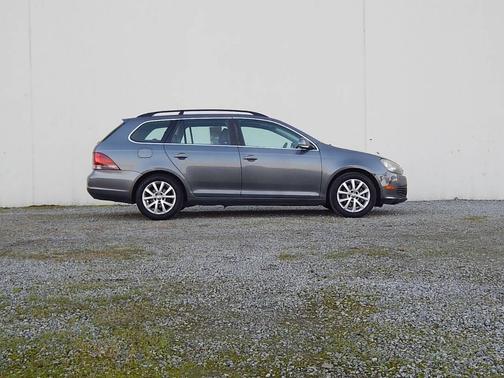 2013 Volkswagen Jetta SportWagen SE