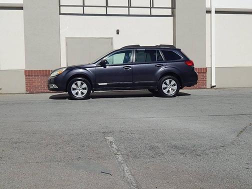 2011 Subaru Outback 2.5 i Limited