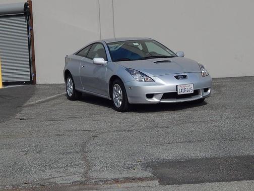 Liquid Silver 2002 Toyota Celica GT