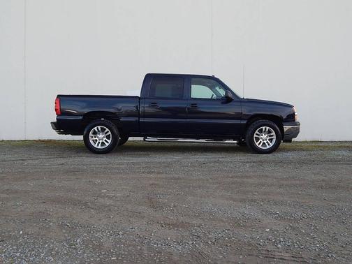2005 Chevrolet Silverado 1500 LS Crew Cab