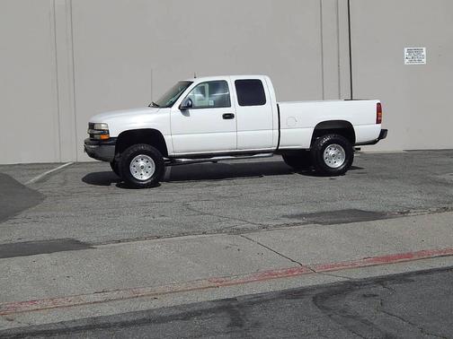 Summit White 2001 Chevrolet Silverado 1500 LS