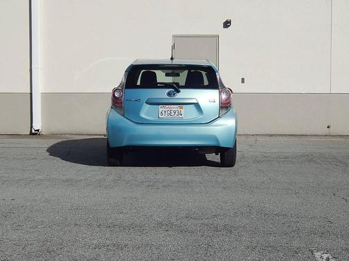 2012 Toyota Prius c Four