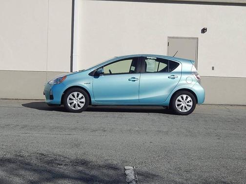 2012 Toyota Prius c Four