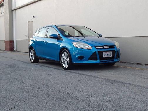 Blue Candy Tinted Clearcoat 2014 Ford Focus SE
