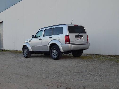 2011 Dodge Nitro SE