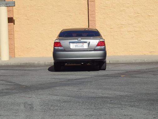 2005 Toyota Camry LE