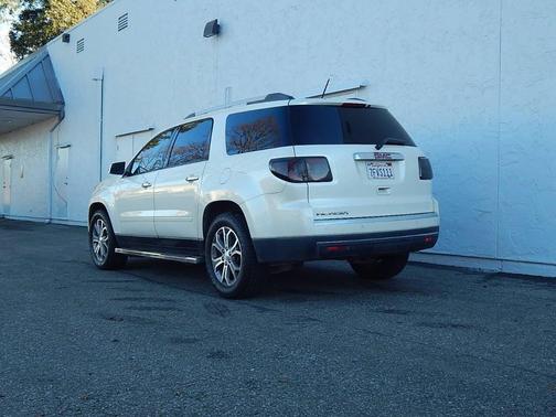 2015 GMC Acadia SLE-2