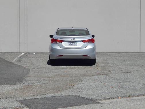 Silver 2012 Hyundai ELANTRA GLS