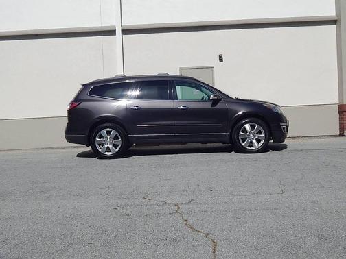 Pewter 2016 Chevrolet Traverse LTZ
