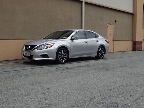 2017 Nissan Altima 2.5 SV