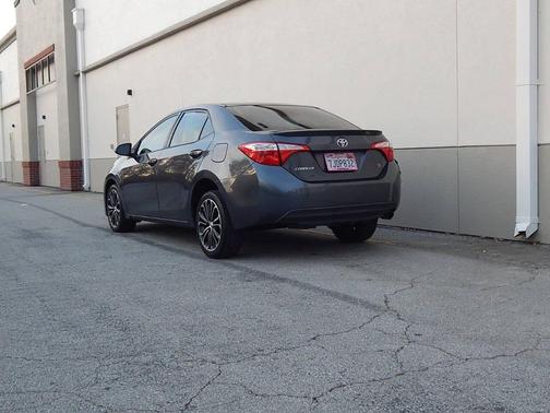 2015 Toyota Corolla S Premium