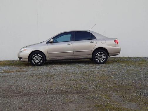 2006 Toyota Corolla LE