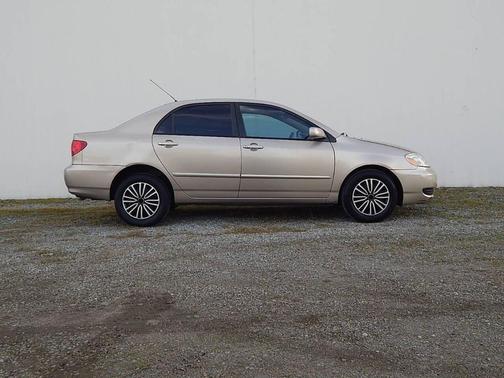 2006 Toyota Corolla LE