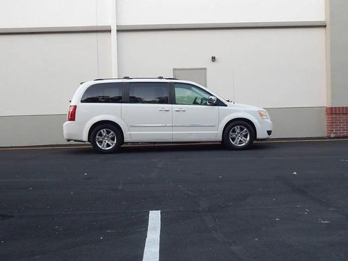Stone White Clearcoat 2008 Dodge Grand Caravan SXT