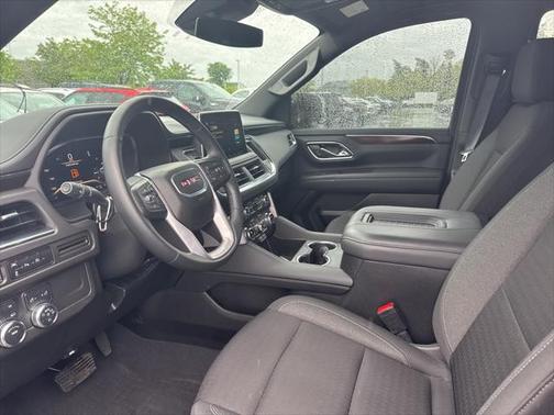 2024 GMC Yukon SLE