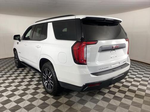2021 GMC Yukon 4WD AT4