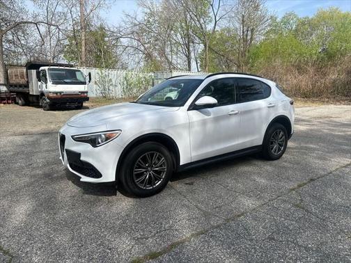 2022 Alfa Romeo Stelvio Sprint