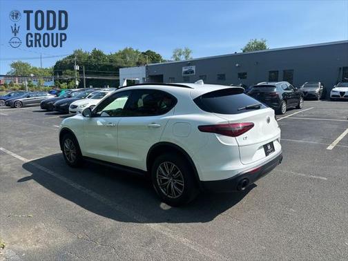 2022 Alfa Romeo Stelvio Sprint