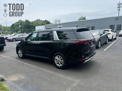 2022 Kia Carnival LXS