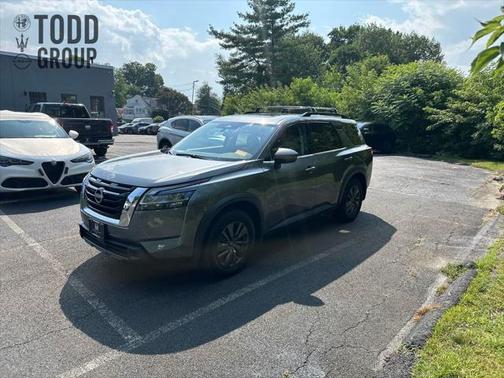 2022 Nissan Pathfinder SV 4WD